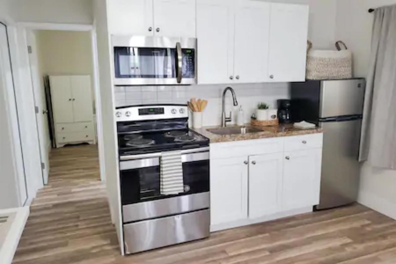 Sophisticated Dania Beach Suites Near The Beach Exterior foto