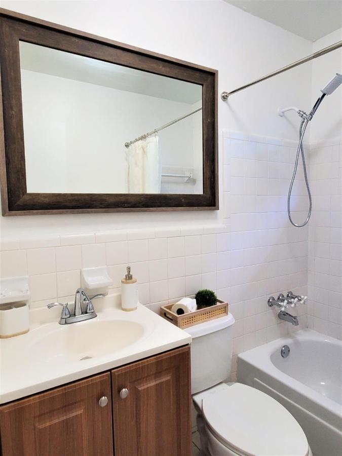 Sophisticated Dania Beach Suites Near The Beach Exterior foto
